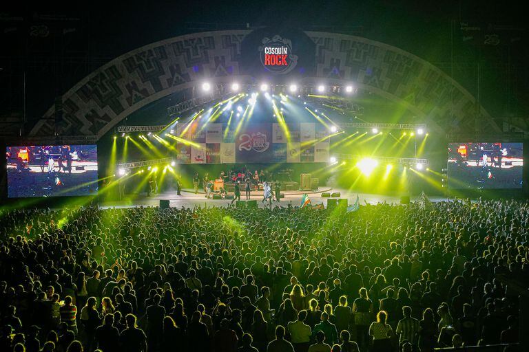 Cosquín Rock volvió a sus orígenes y empezó a festejar sus 20 años