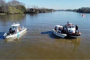 Hallan los dos cuerpos tras el accidente del río Luján en el que una lancha deportiva chocó a un bote