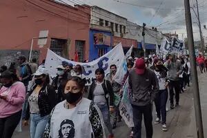 Los piqueteros viajaron a Jujuy para exigir la liberación de dos dirigentes sociales