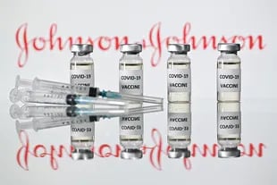 La vacuna contra la Covid-19 de la compañía farmacéutica estadounidense Johnson & Johnson daría protección con una sola dosis 