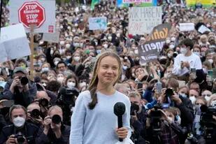 El sorprendente show de canto y baile de Greta Thunberg en un evento