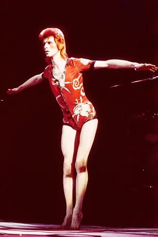 Bowie transformado en una leyenda, durante la gira de Ziggy Stardust 
en los 70