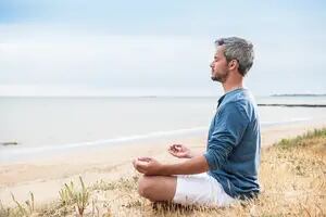 Seis consejos para comenzar el día con una meditación rápida y simple