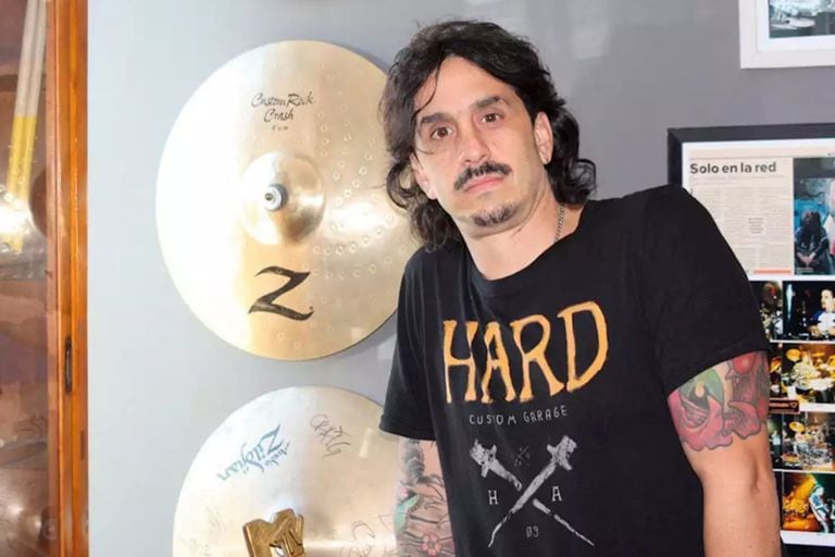 Murió Martín Carrizo, el baterista de A.N.I.M.A.L., el Indio Solari y Gustavo Cerati
