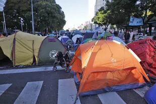 Acampe en la 9 de Julio frente al Ministerio de Desarrollo Social