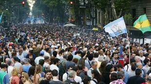 Marcha por el fallo de Bonadio contra Cristina Kirchner en Plaza de Mayo