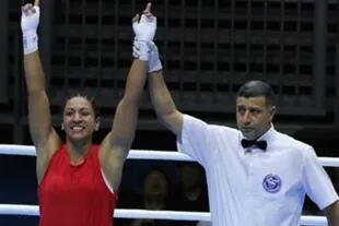Lucía Pérez sumó la primera medalla del boxeo argentino