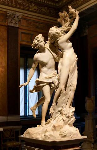 "Apolo y Dafne" (1622 y 1625), del italiano Gian Lorenzo Bernini