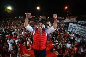 El candidato oficialista Santiago Peña es electo presidente de Paraguay
