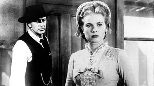 Kelly como Amy Fowler Kane, en la película A la hora señalada (1952)