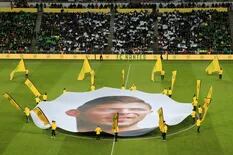 Emiliano Sala: el homenaje en Nantes, el minuto 9 y el llanto de sus compañeros