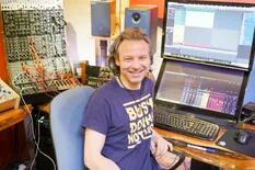 Cambio de vida: dejó España para construir un estudio de grabación en El Bolsón