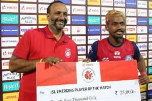 El futbolista indio que engañó con su edad para recibir el premio de goleador