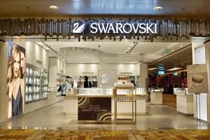 Recorte. Swarovski despide 800 empleados en el mundo: cómo impacta en el sector