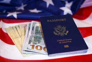 Extranjeros buscan cómo solicitar su visa para Estados Unidos y cuál es la categoría idónea para ellos