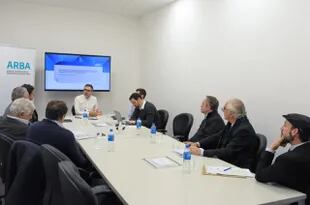 La decisión se dio en el marco del encuentro entre Cámara Empresaria de Desarrollos Urbanos (CEDU) y la Cámara Argentina de la Construcción (CAMARCO) y el director de ARBA