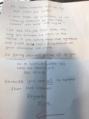 Una empleada de limpieza renunció a su trabajo luego de haber sido maltratada por su jefe. Antes de irse, le dejó una carta invitándolo a ser mejor persona.