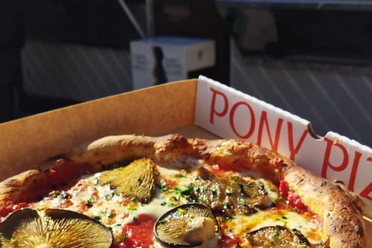 Pony Pizza, pionero con más de tres años en el Pasaje Echeverría