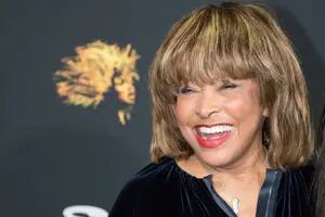 Tina Turner: la “reina del ácido” que se reconvirtió en la más sensual de las cantantes