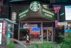 Tras la partida de Starbucks y McDonald’s, qué empresas de EE.UU. siguen en Rusia