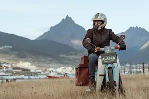 Es argentino, vendió todo hace 4 años para viajar en moto y quiere unir Ushuaia con Alaska