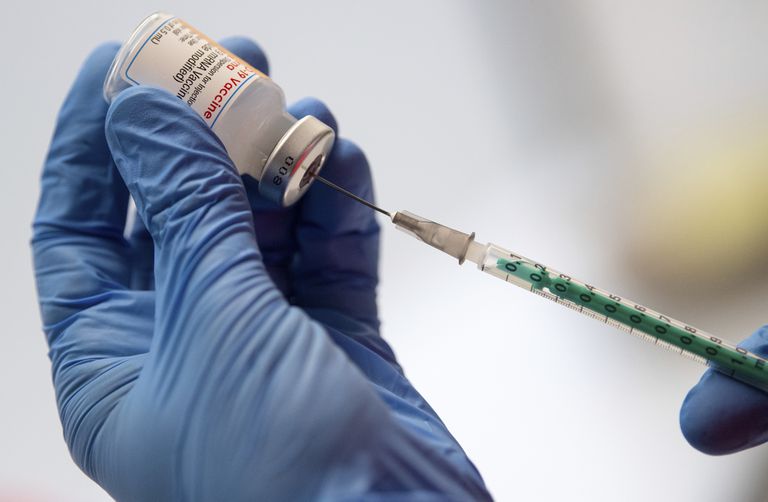 La respuesta de las vacunas ante la nueva variante Ómicron