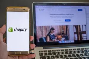 Shopify: la empresa más valiosa de Canadá que rivaliza con Amazon