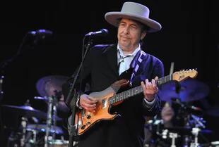 Bob Dylan tocando en Francia en 2012