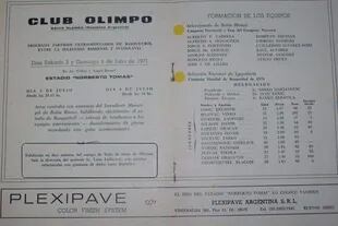 La mini revista que se imprimió por la inauguración de la cancha de Olimpo con las formaciones de Bahía Blanca y Yugoslavia; aunque se anunciaba a Atilio Fruet, no jugó por una lesión