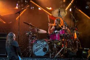Taylor Hawkins, el domingo pasado con Foo Fighters, en Lollapalozza Argentina