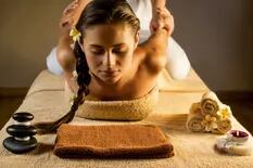 El masaje milenario que desbloquea los centros energéticos y quita los dolores musculares