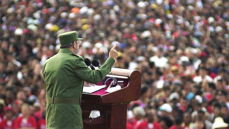 Un año después de la muerte de su ex líder, los planes de Raúl Castro están empantanados