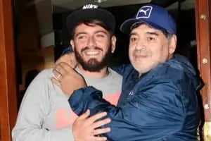 Diego Junior, el hijo italiano de Maradona, recibirá la ciudadanía argentina