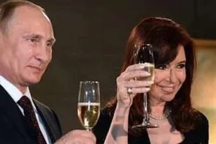 Cristina Kirchner junto a Vladimir Putin en una de las visitas del premier ruso a Buenos Aires.