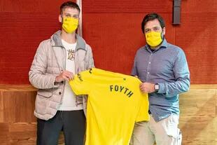 Juan Foyth, presentado en el Villarreal; el defensor tendrá una oportunidad en LaLiga
