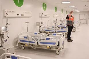 En Milan se inauguró un hospital: fue construido en diez días y cuenta con 1000 camas exclusivas para atender casos de coronavirus