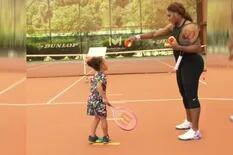 La adorable imagen de Serena Williams junto a su hija: “Lo saqué de mamá”