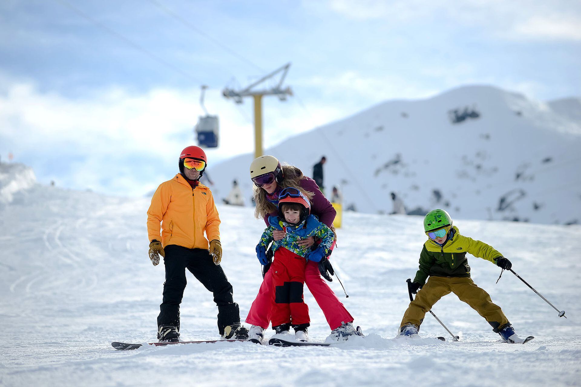 En el cerro Bayo se prevé extender la temporada de esquí hasta el 26 de septiembre