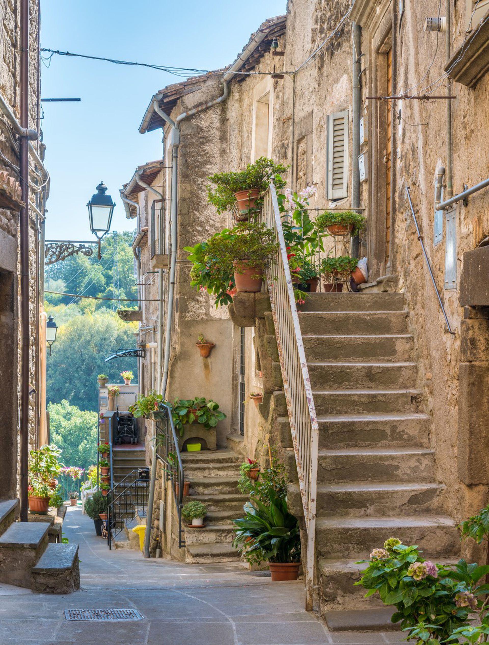 Una de las pequeñas calles de Vitorchiano, en Italia