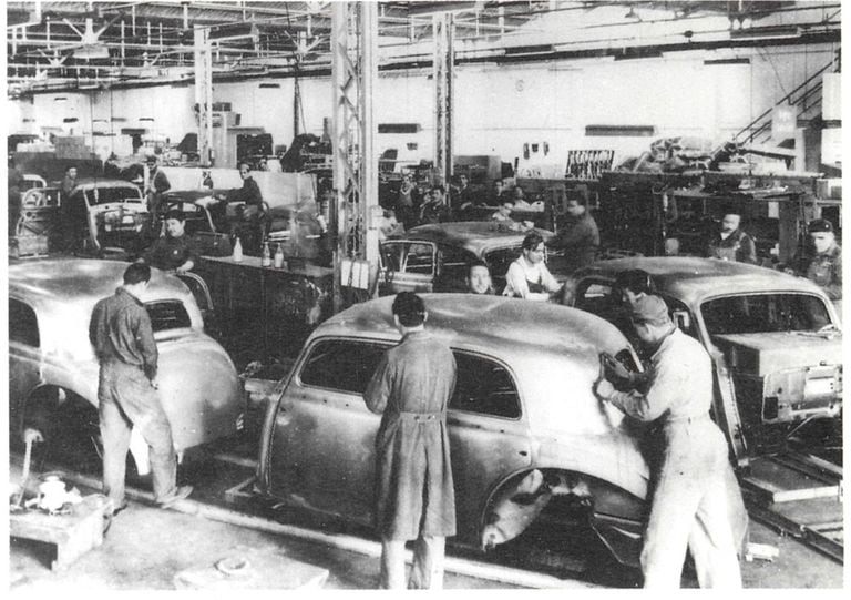 Primeras fotos de la producción de Mercedes-Benz en Argentina.