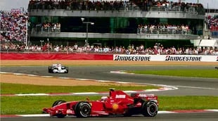El único triunfo en Silverstone, en el Gran Premio de 2007; en su primera temporada en Ferrari logró la corona de pilotos: el finlandés es el último en celebrar un título con la Scuderia