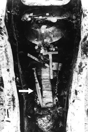 La daga se encontraba junto a la momia de Tutankamón