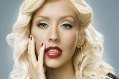 Christina Aguilera está de regreso con un video muy hot y Sia estrena canción
