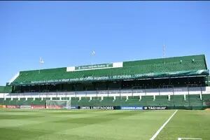 Superliga: por decisión de la ApreViDe no habrá hinchas de Boca en Banfield