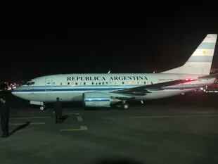 El avión en el que llegó Cristina Kirchner a Honduras