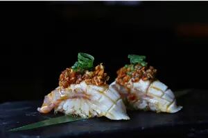 Sushi: niguiri shiromi spicy