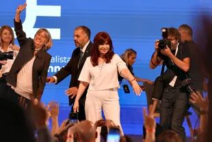 El acto de Cristina Kirchner en el Teatro Argentino de La Plata