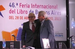 El plato fuerte de la Feria fue el diálogo de Jorge Fernández Díaz y Mario Vargas Llosa 
