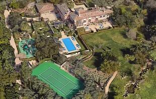 La lujosa mansión del príncipe Harry y Meghan Markle en Montecito, California (Crédito: Google Maps)