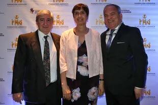 José Pujol, Silvia González Ayala y Guillermo Salas